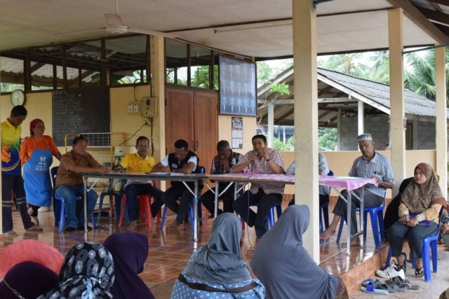 ร่วมประชุมร่วมกับคณะกรรมการประปา และกลุ่มผู้ใช้น้ำประปาหมู่บ้าน หมู่ที่ 5 ตำบลชะรัด