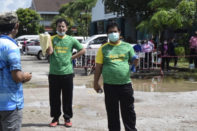 เทศบาลตำบลชะรัดเข้าร่วมการแข่งขันกีฬาท้องถิ่นสัมพันธ์ ประเภทเปตอง